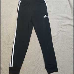 Boys iconic Adidas tricot joggers